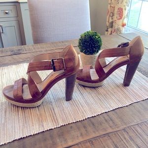 Modern Vintage wood stacked heels with rope detail